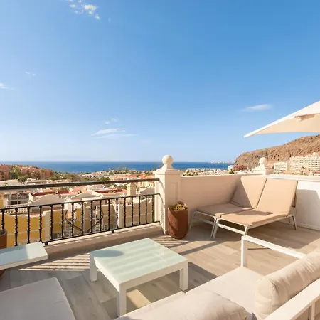 Holiday home Paraiso B18 Penthouse Sea View & Sunny Terraces